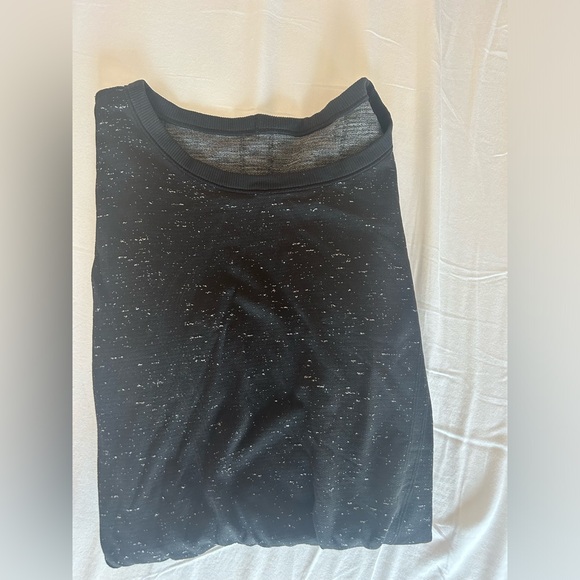 Lululemon Swiftly Tech Long Sleeve (Breeze) in
Black / White Size 8 - Picture 2 of 5